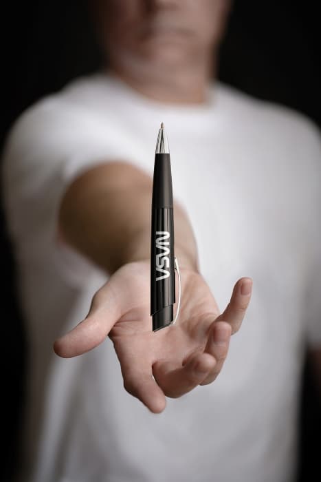 Eclipse Space Pen, NASA Worm-3